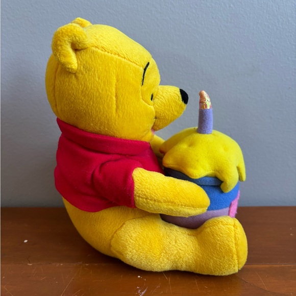 Disney - Winnie the Pooh “Happy Birthday” Honey Pot Plush 🍯 - Picture 9 of 10